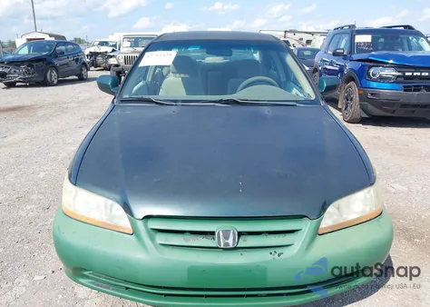 2002 Honda Accord 2.3 Lx from USA, damaged, VIN 1HGCG66522A005763